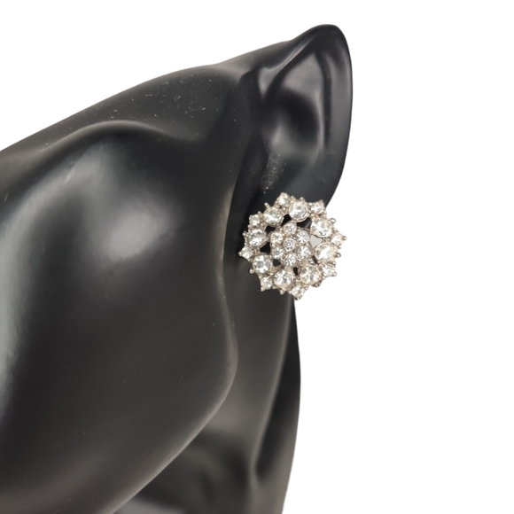 Vintage Rhinestone Clip On Earrings - Picture 1 of 4